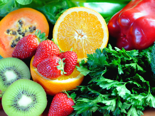 Các loại hoa quả, rau củ luôn được các chuyên gia thẩm mỹ khuyên dùng sau khi phẫu thuật