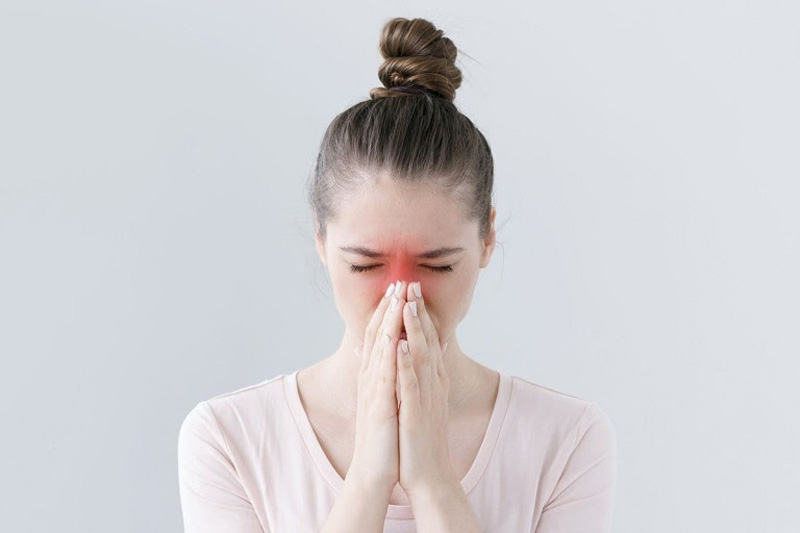 Sử dụng sụn nâng mũi kém chất lượng sẽ gây ra nhiều biến chứng nguy hiểm